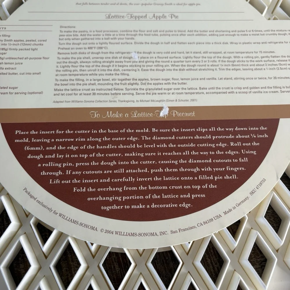 William Sonoma Lattice Pie Crust Cutter Baking Thanksgiving Holidays Apple NEW